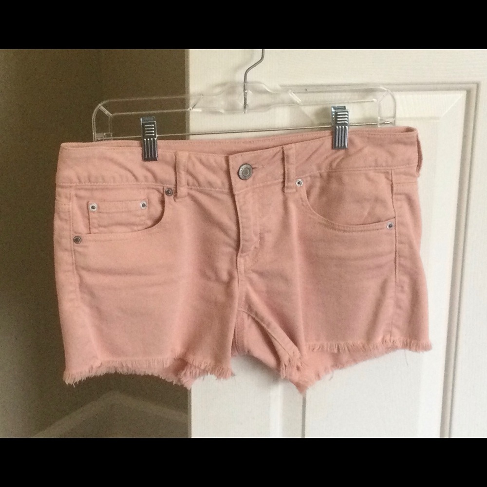 American Eagle Outfitters frayed hem cutoffs